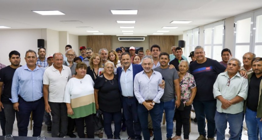 El Gobierno Provincial brindará asistencia a productores de la Colonia Angelelli de Ruta 5 que perdieron su producción tras el temporal 