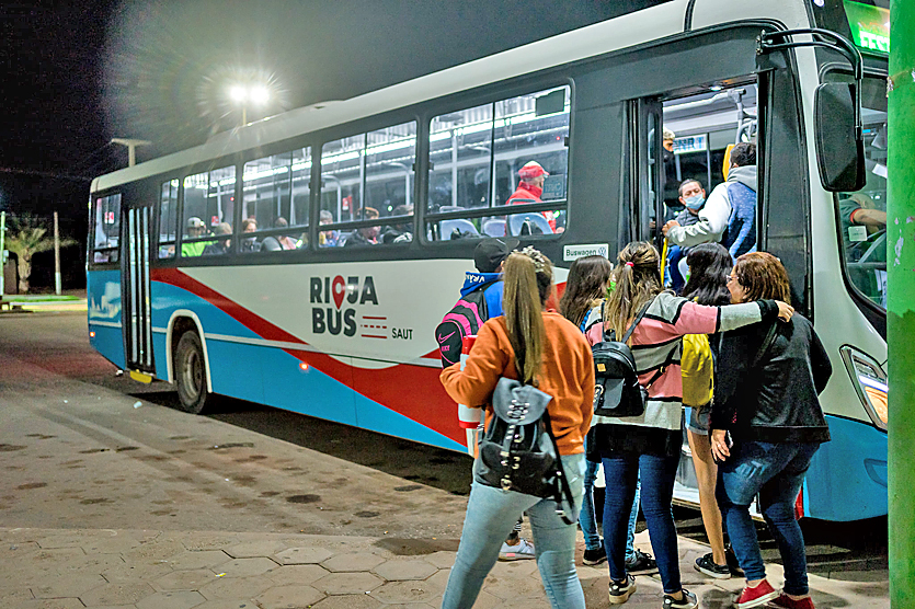 Rioja Bus incluirá un servicio especial hacia el predio de la Chaya 2023