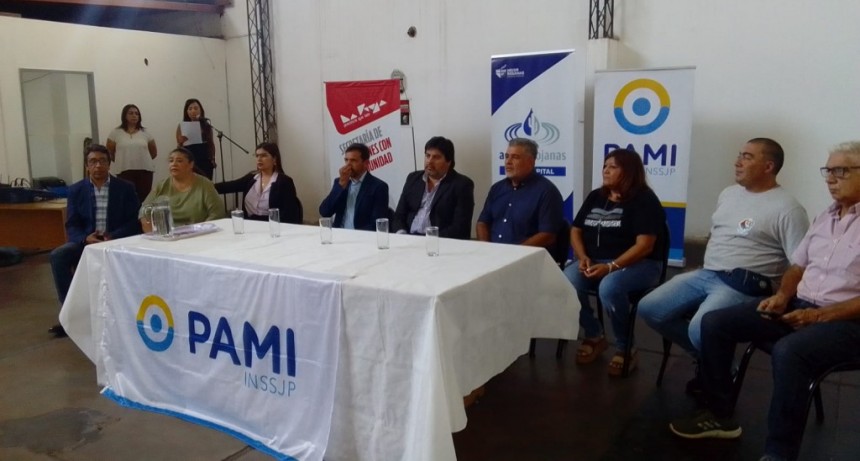 De manera gratuita, se brindará asistencia de limpieza y control de tanques de agua para adultos mayores