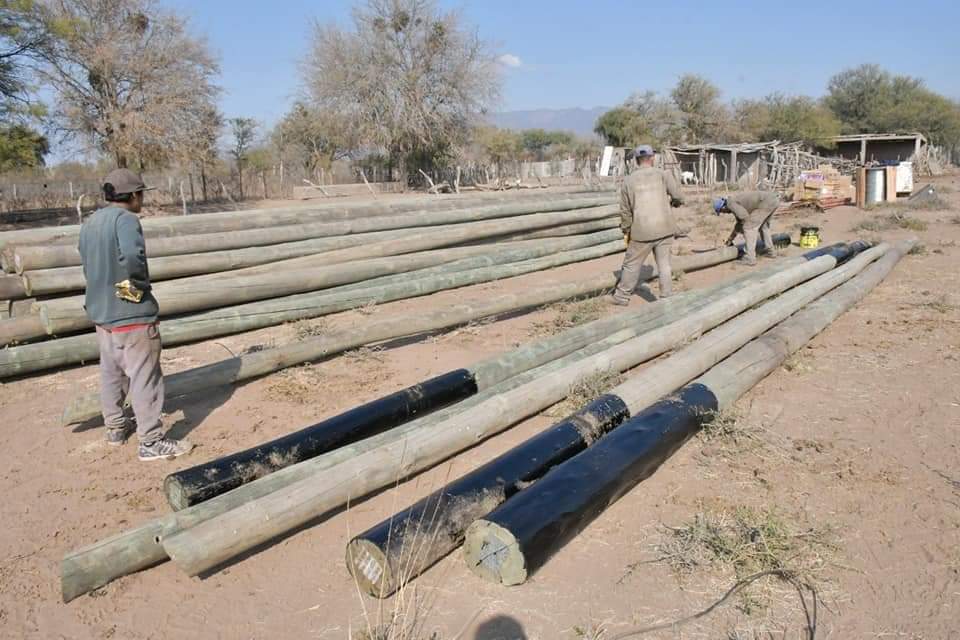 El Gobierno provincial finaliza importantes obras de energía eléctrica en los llanos riojanos