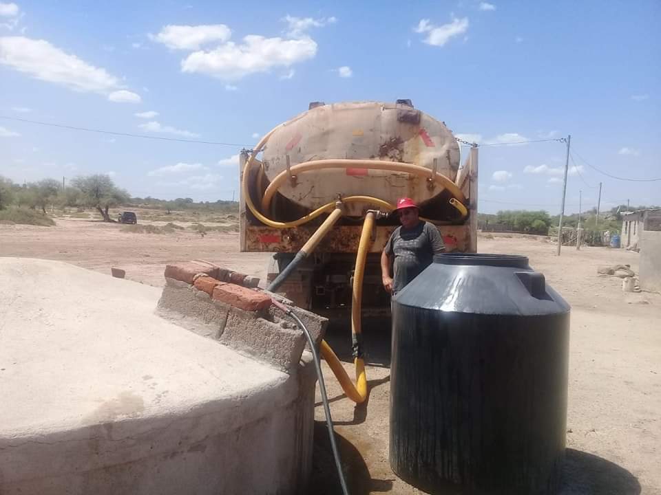 Provincia y el Municipio de Rosario Vera Peñaloza trabajan de manera conjunta para llevar agua potable al Departamento.