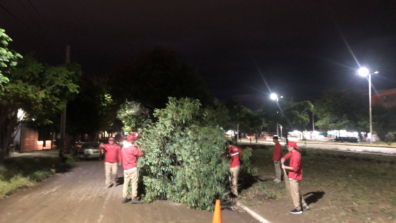 Despues de la lluvia el Municipio de la Capital trabaja para recuperar la Ciudad.