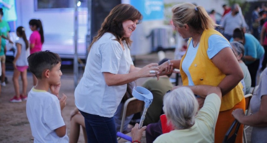 Inés Brizuela y Doria: ”la realidad no se puede transformar si no hay trabajo articulado y colaborativo entre municipio y vecinos”