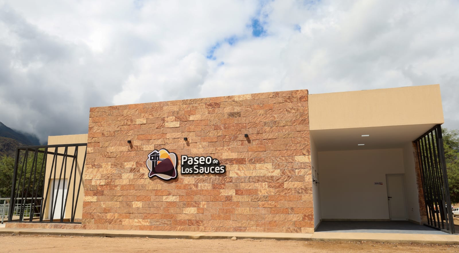 El Gobierno Provincial avanza en la construcción del Paseo Dique Los Sauces