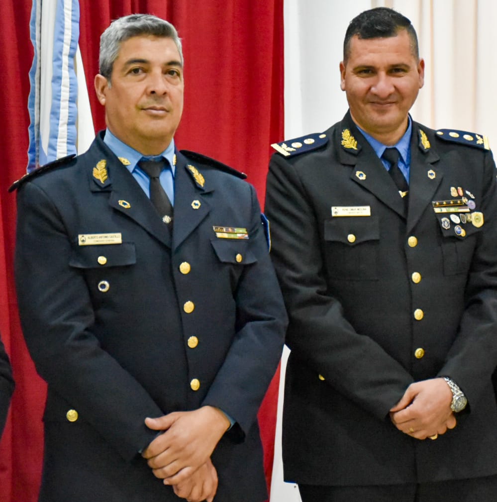 El Gobernador Ricardo Quintela puso en funciones a los nuevos jefe y subjefe de la Policía