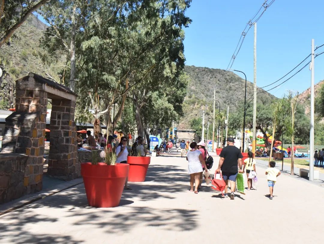 El Parque Acuático continuará abierto todo el año