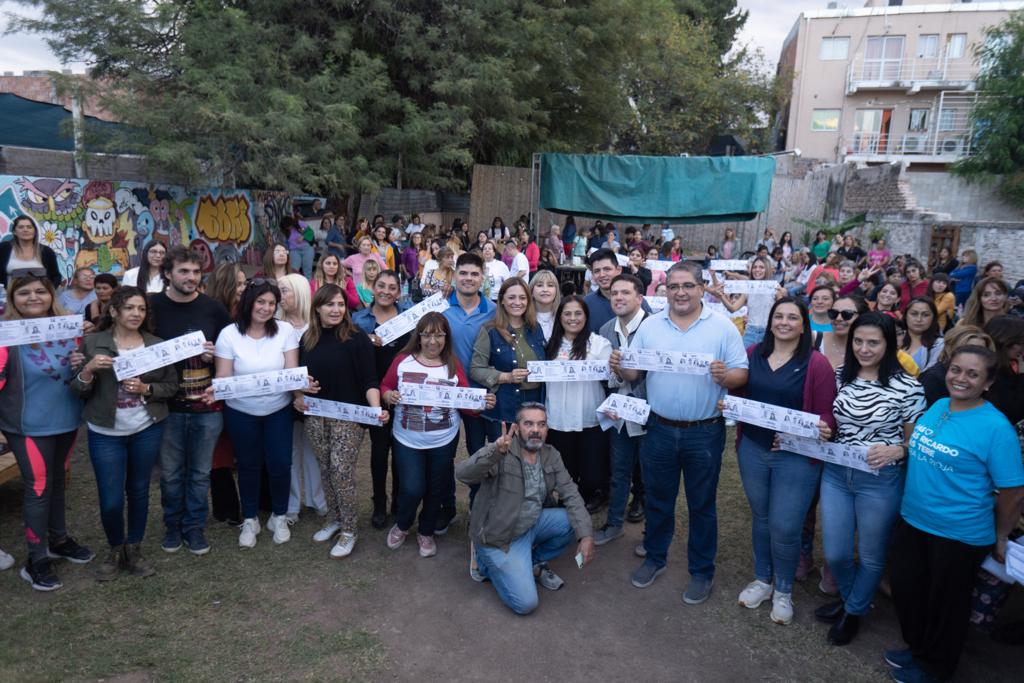 Gran convocatoria en el Encuentro de Mujeres organizado por MoPIP