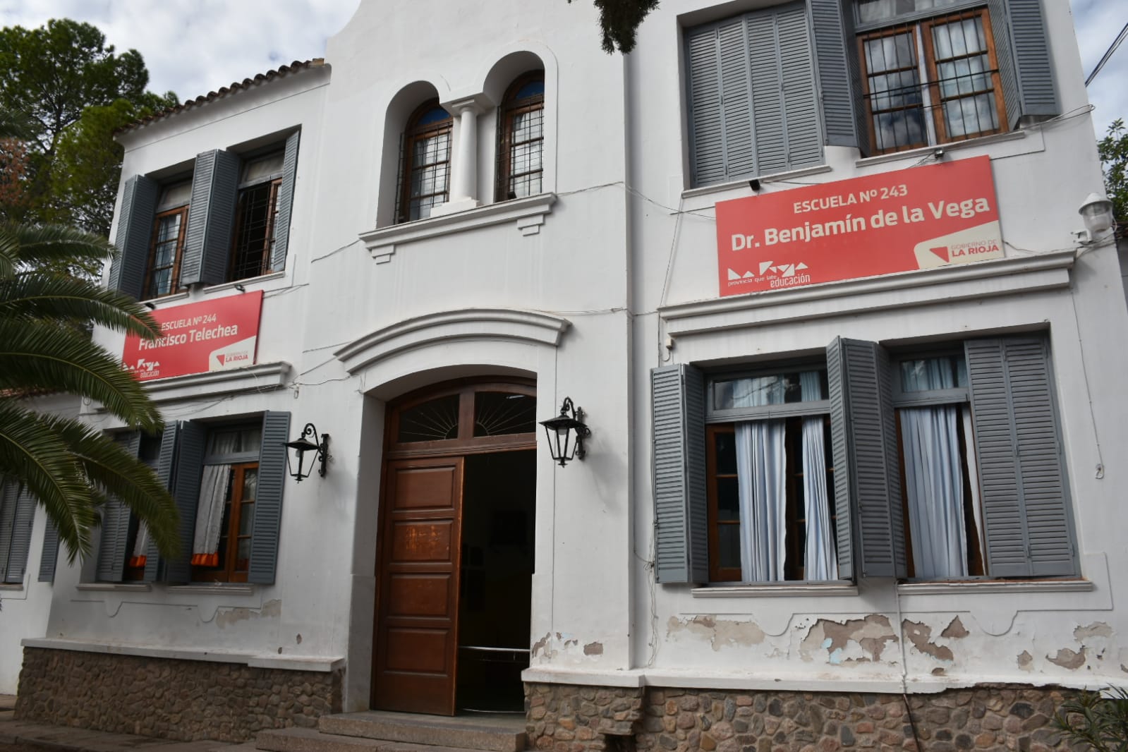 Educación informó la actividad en escuelas habilitadas para las elecciones