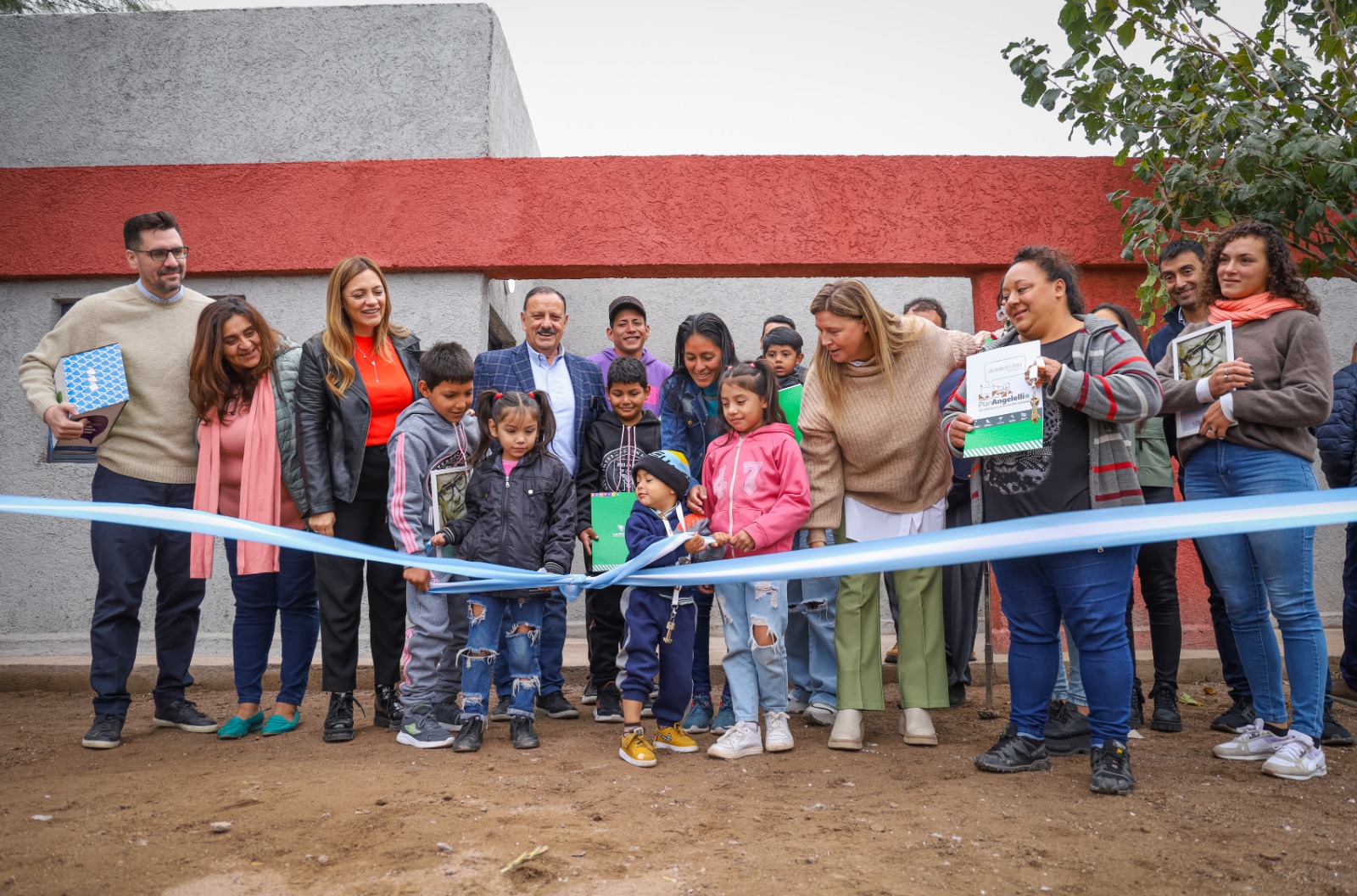 El Plan Angelelli continúa ayudando a las familias riojanas a proyectar un mejor futuro para sus hijos.