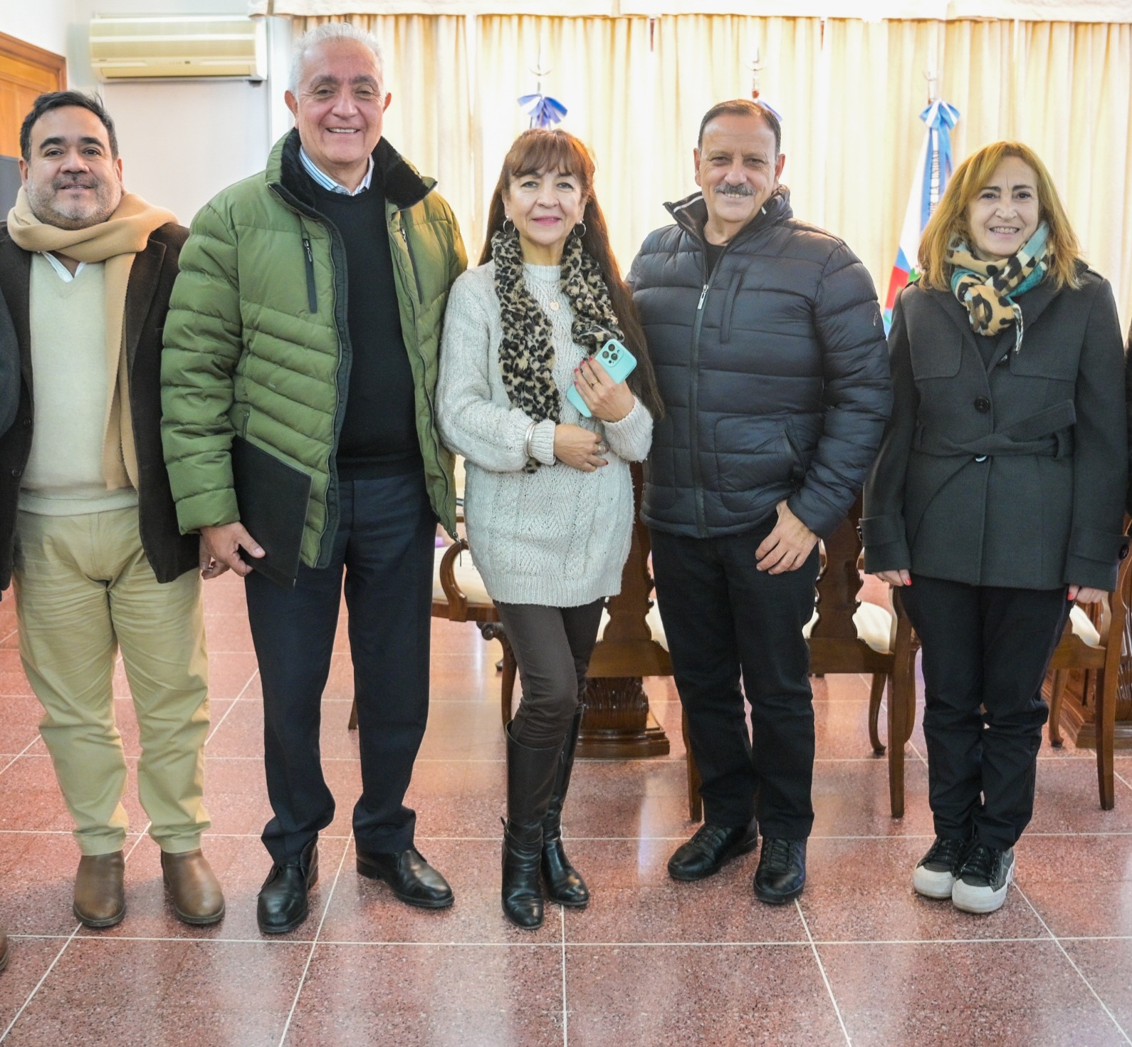 El gobernador Quintela recibió a representantes de APROSLAR y se comprometió a seguir trabajando por la recomposición salarial de Salud.