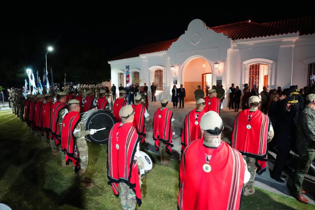 El Municipio Capital celebra su aniversario fundacional con el tradicional “Toque de Diana de Honor”. 