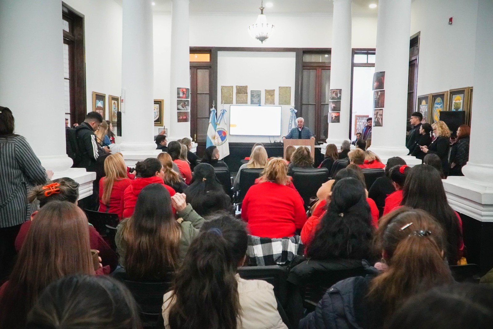Debatieron en la Legislatura provincial sobre la Semana Mundial del Parto Respetado
