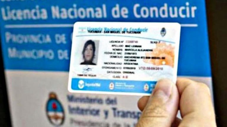 La Municipalidad recuerda que no tiene gestores para tramitar licencias de conducir.