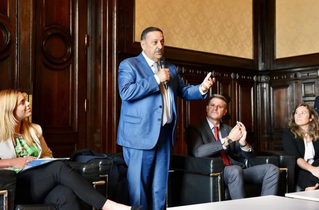 Quintela anunciara un bono para los empleados publicos