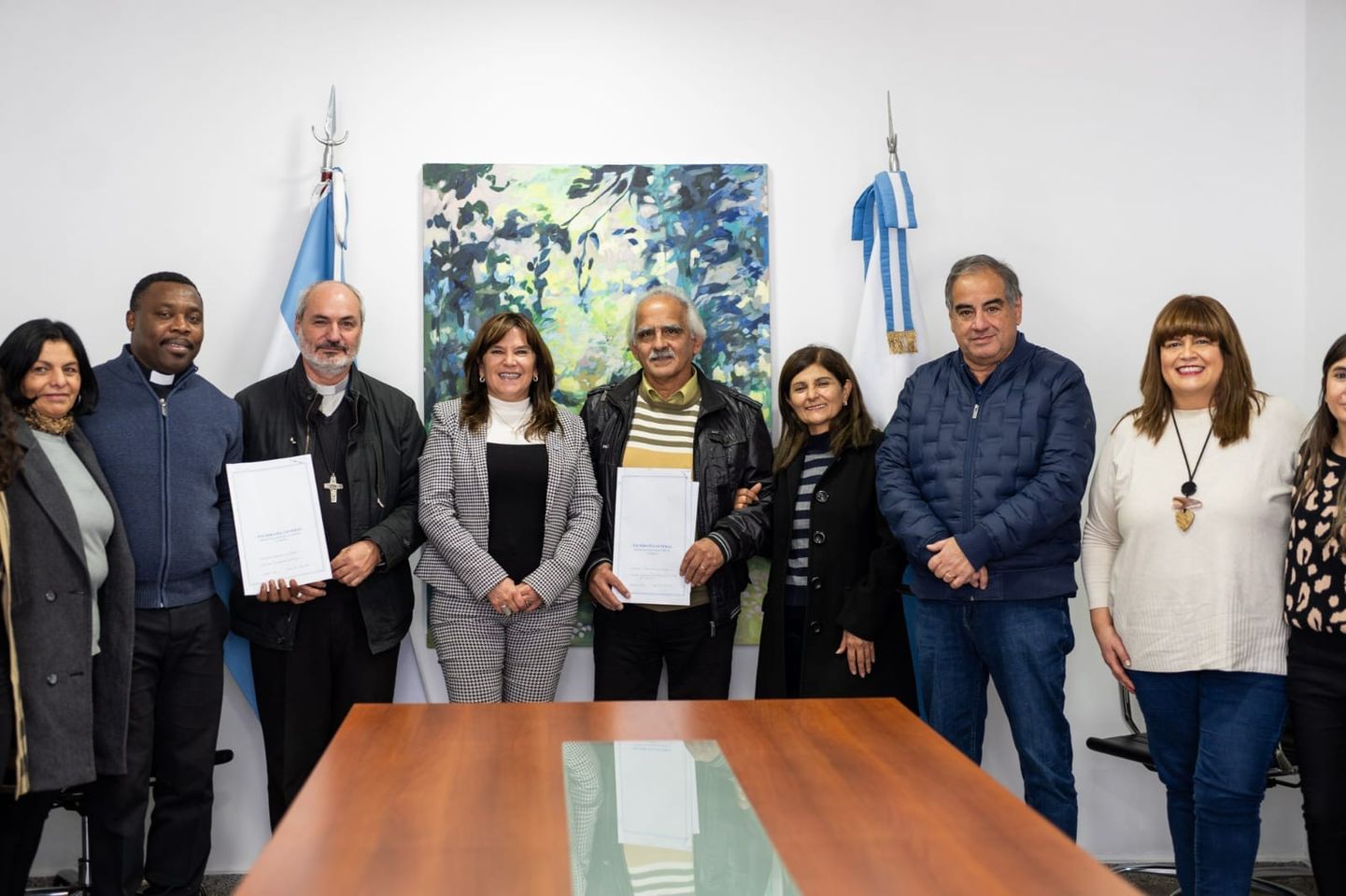 Ines Brizuela y Doria entregó escrituras al Obispado para la costruccion de una capilla.