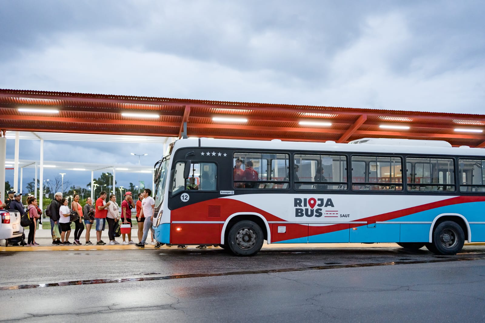 Rioja Bus realizará servicio especial al Superdomo.