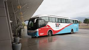 Rioja Bus. Incorporan 26 nuevos choferes y se normalizan las frecuencias.