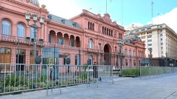 En una Casa Rosada desierta y militarizada, tronó el discurso de Cristina Fernández de Kirchner. 