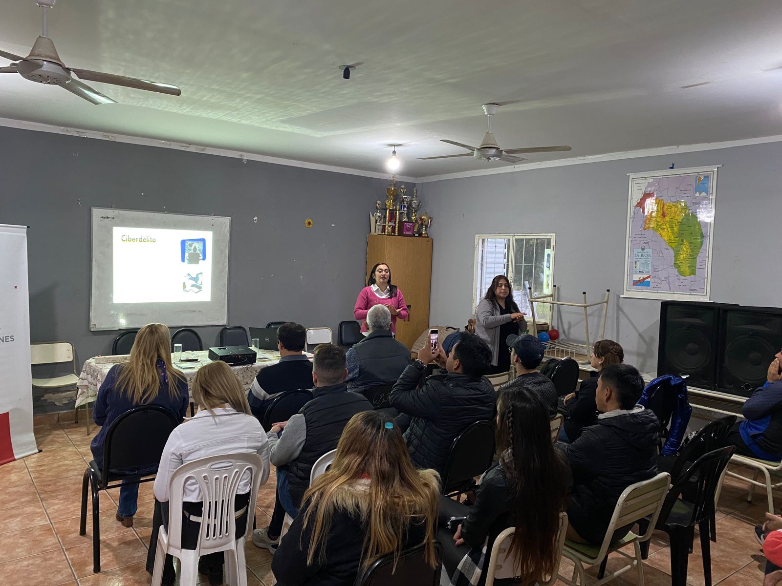 El Gobierno provincial continúa desarrollando talleres sobre ciberdelito