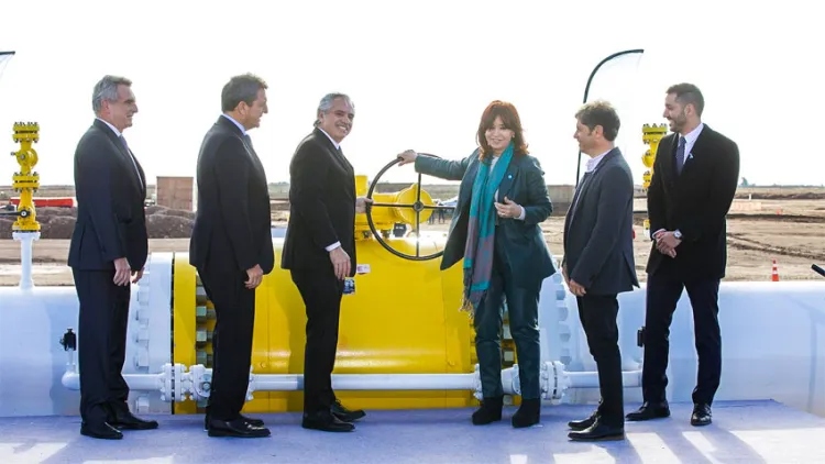 El Gobierno inauguró el gasoducto Néstor Kirchner con llamado a ”unidad” y reconocimiento de la gestión