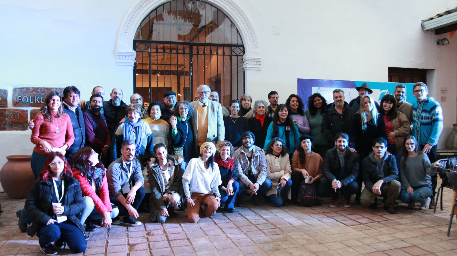 Poetas del norte grande conformaron el 1° Encuentro en la “Feria del Libro” La Rioja