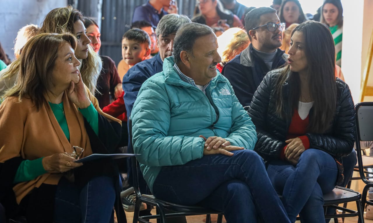 Con presencia del gobernador, La fundación Vamos a Andar conmemoró el 100° aniversario del natalicio de Monseñor Angelelli