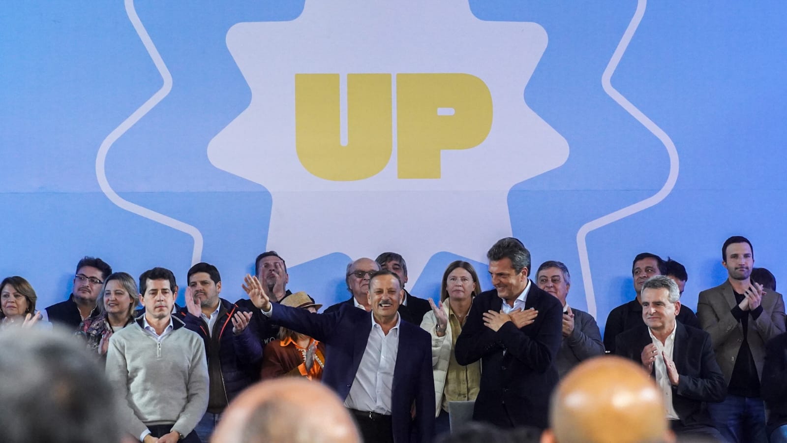 La Rioja recibió a Sergio Massa y Agustín Rossi en el Superdomodo para apoyar a Unión por la Patria 