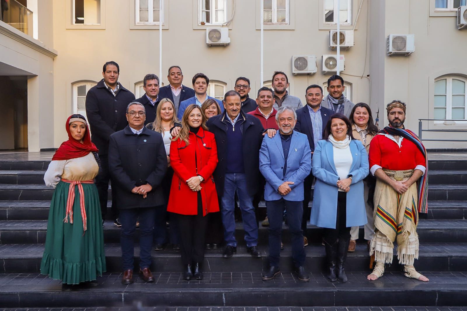 El Gobernador Ricardo Quintela se reunió con las y los intendentes.