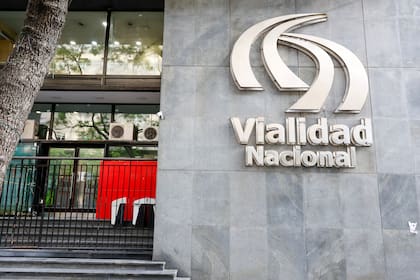 Caminante no hay caminos los esta destrozando la Libertad. Milei dispuso el cierre de Vialidad Nacional