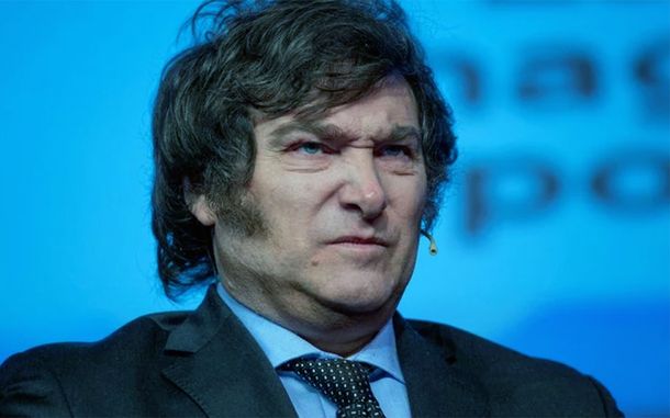 Fue promesa de campa&ntilde;a. Milei asegura que los argentinos tendr&aacute;n "salarios enormes" si gana la reelecci&oacute;n en 2027 