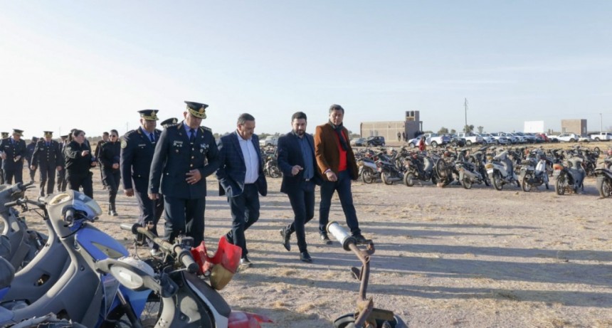 Hay actualmente 2000 motos y 40 automóviles en el depósito de elementos y vehículos retenidos por la policía 