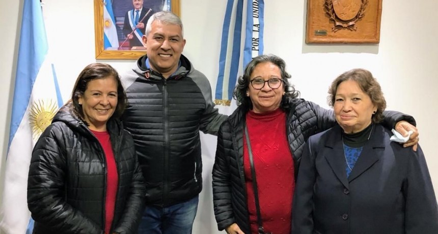 Con el acompañamiento de AJALaR abuelos de la DARD serán organizadores de Congreso Nacional 