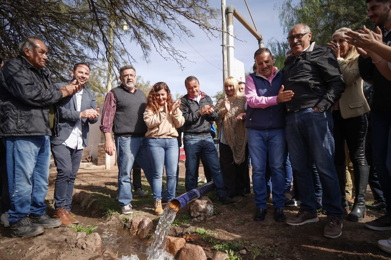 El gobernador inauguró una importante obra de perforación en Vichigasta 