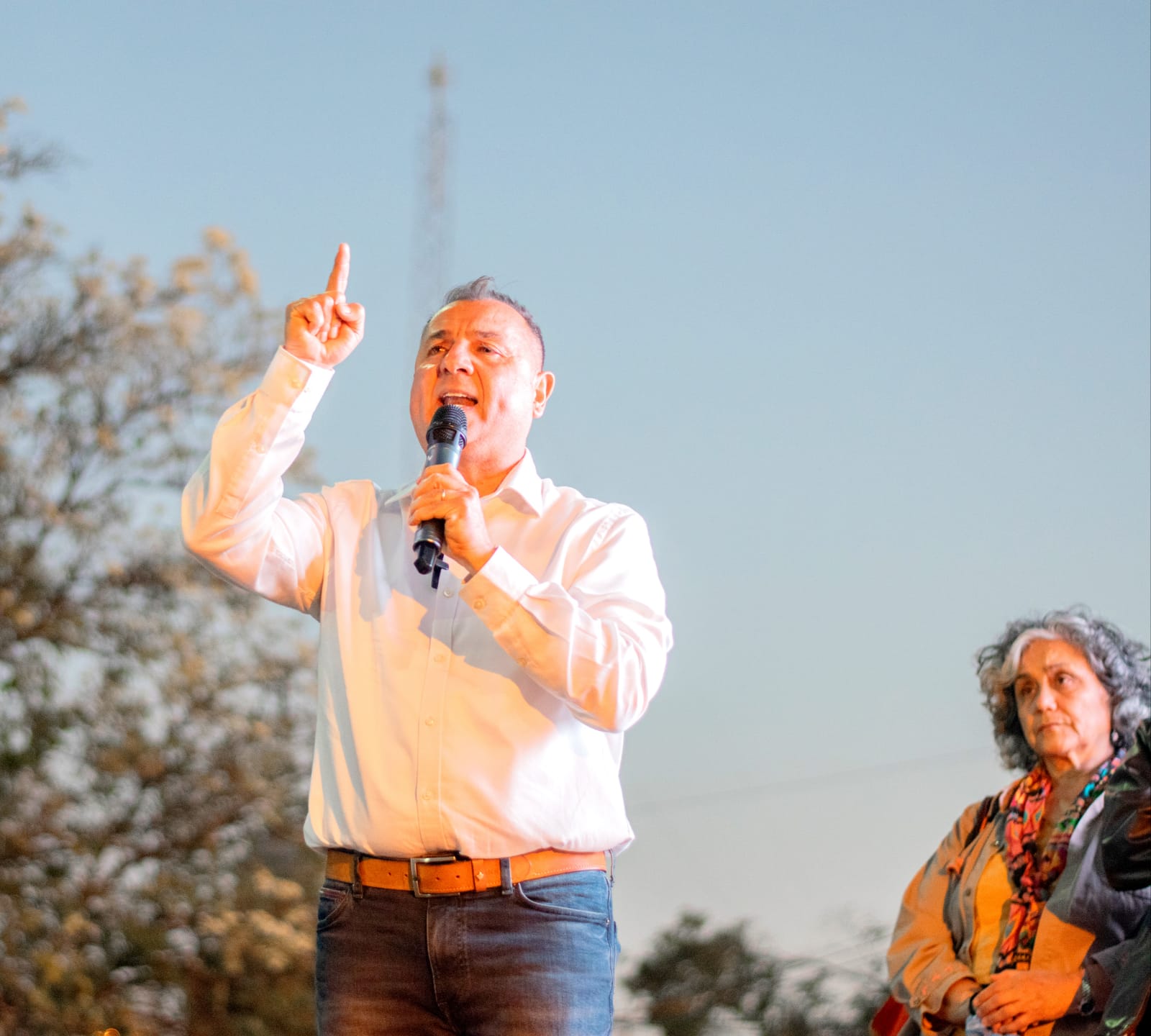 Guillermo Galván cerró su campaña como precandidato