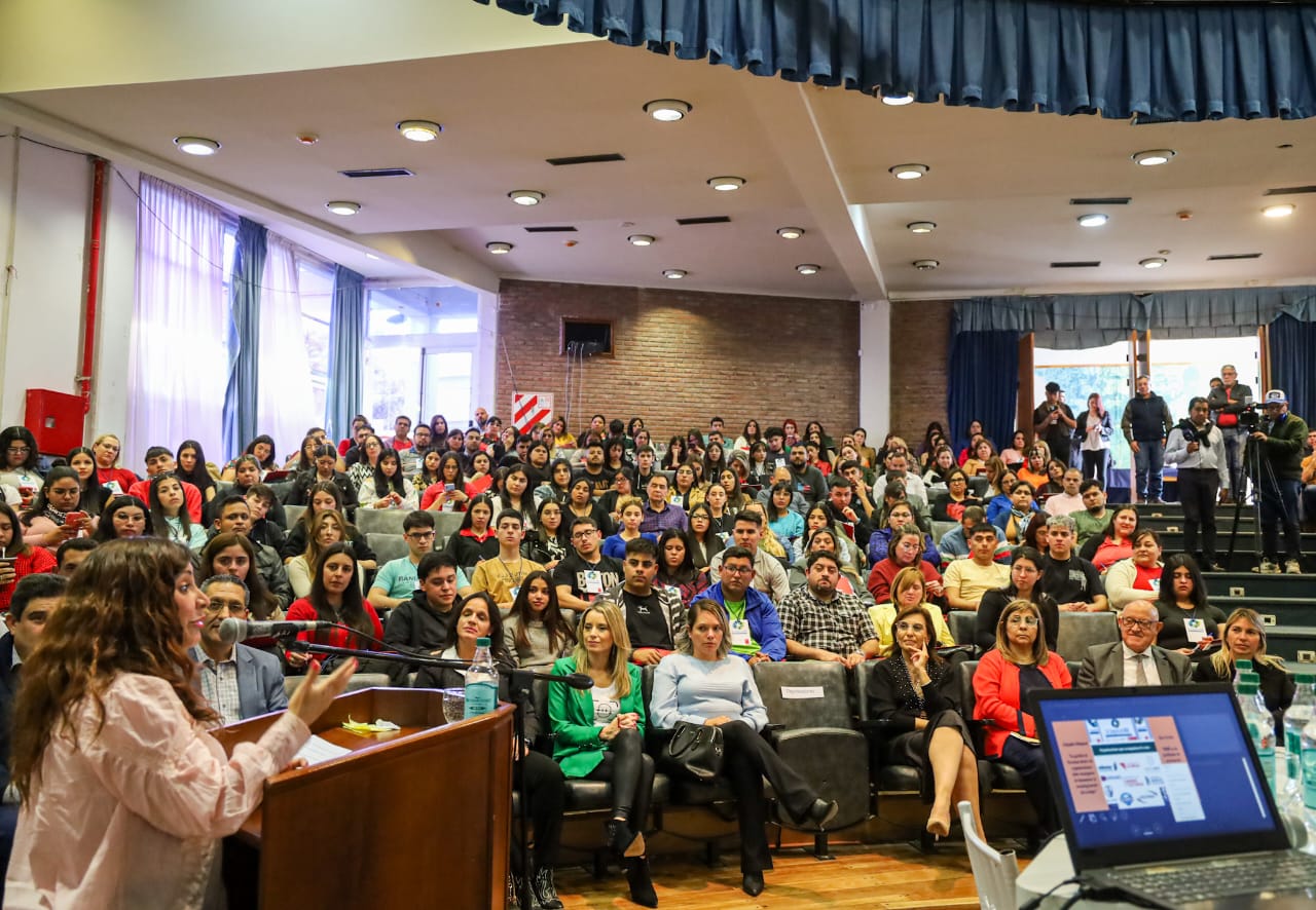 Se desarrolla en La Unlar el 1er Congreso de gestión de personas en contextos organizacionales actuales