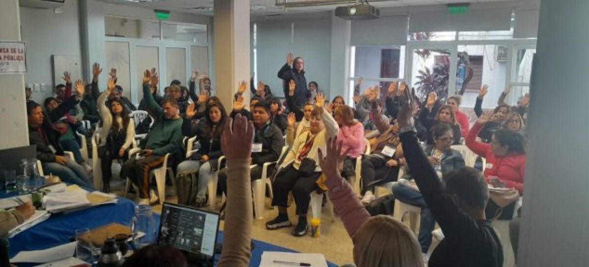 AMP aceptó la oferta salarial y hay luz verde para los $55.000 por cargo para docentes.
