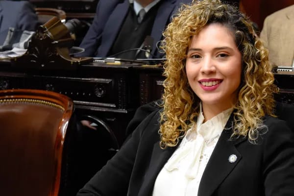 Lourdes Arrieta aseguró que ”corre riesgo su vida” por filtrar información sobre el encuentro entre libertarios y genocidas.