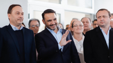 La Libertad no Avanza en Corrientes: Una encuesta anticipa un escenario de ballotage y deja cuarto al candidato libertario. 