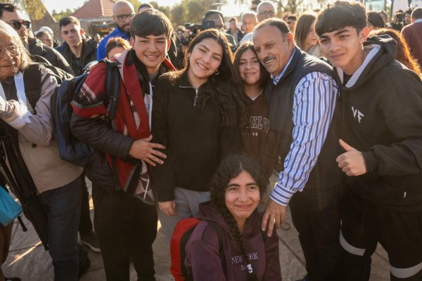 Quintela llam&oacute; a construir la unidad 