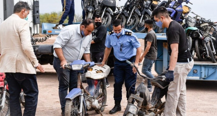 Jueces penales intimaran a dueños de moto vehiculos secuestrados