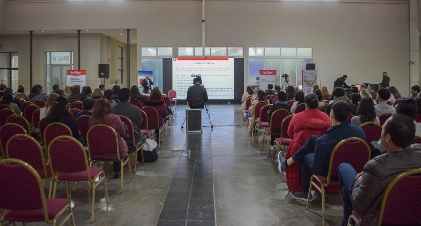 Con una gran concurrencia se realizó la apertura de las Jornadas de Cardiología.