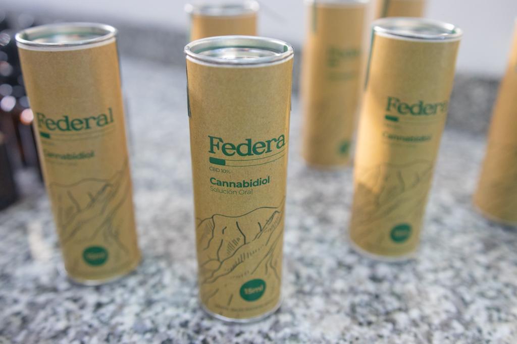 El Gobierno presenta el martes el aceite de cannabis medicinal