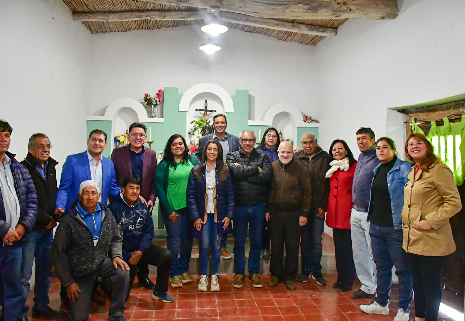Aniversario de Los Sauces. Quedo inaugurada la obra de electrificación rural en el paraje El Retiro.