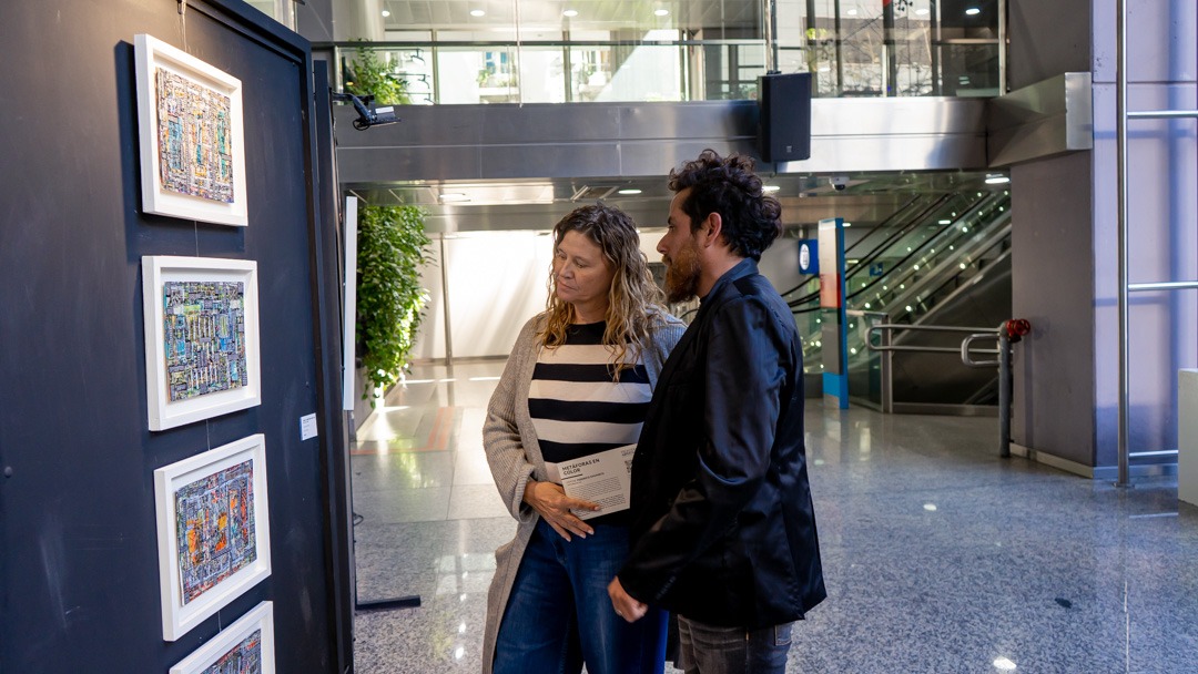 “Metáforas en Color”: Última muestra del Ciclo Expositivo de “Fronteras Abiertas” en la Honorable Cámara de Diputados de la Nación.