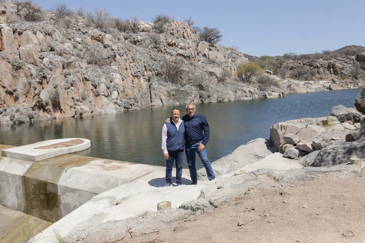 Inauguración del Espejo de agua en Totoral de Las Sierras.