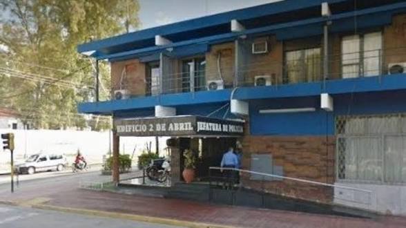 El Gobernador expuls&oacute; a dos polic&iacute;as por realizar pr&eacute;stamos clandestinos y retener tarjetas bancarias