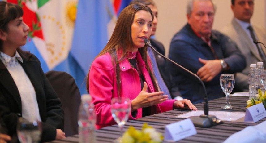 Florencia López: “El Corredor Bioceánico generará riquezas y podremos eliminar o disminuir las asimetrías”