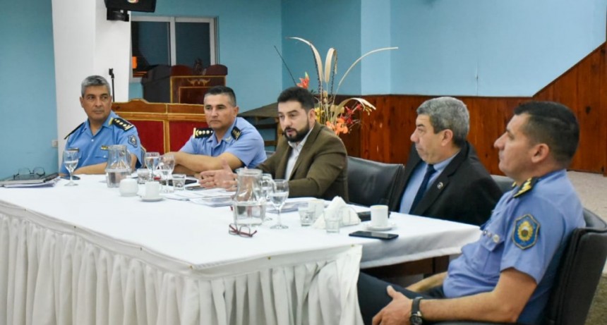 Reunion de trabajo con la Policia de la provincia
