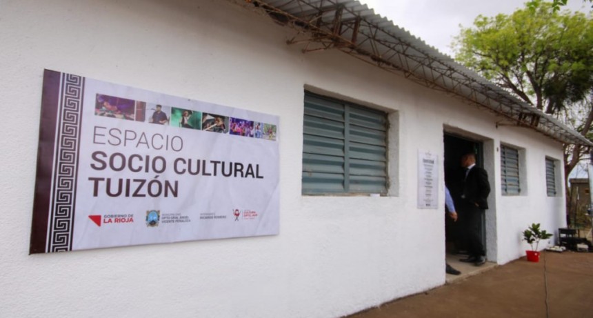 Quintela inauguró un Espacio Cultural en la localidad de Tuizón