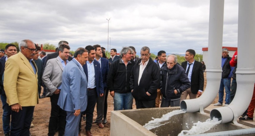 El gobernador Quintela inauguró la obra de Nexo Cloacal y Planta Depuradora de Efluentes Cloacales